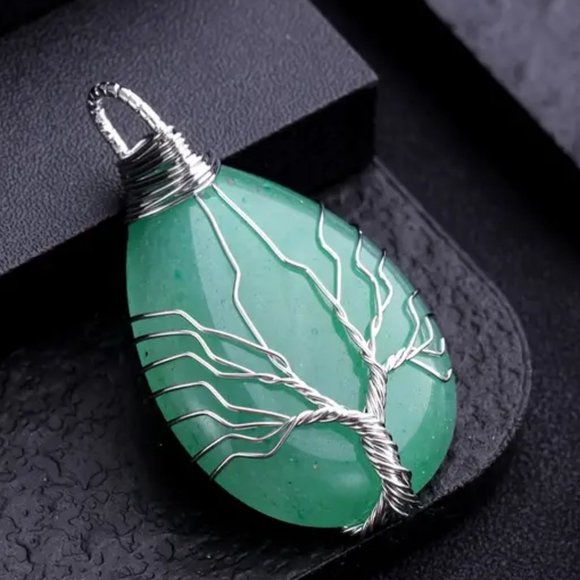 Green Aventurine Natural Gemstone Tree Of Life Wire Wrap Pendant Necklace - Picture 2 of 2